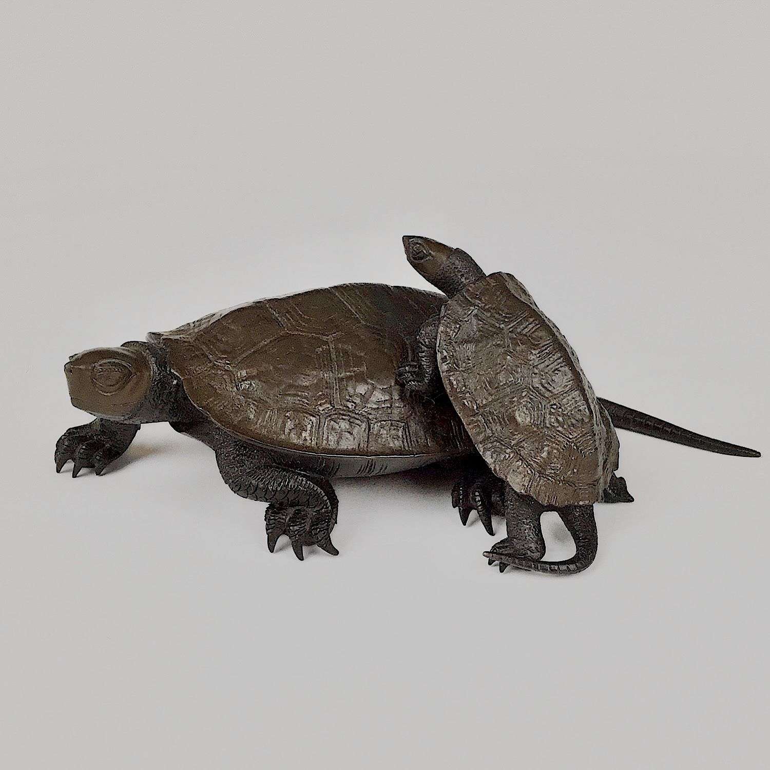 Japanese bronze group of two turtles signed Kōse saku Meiji period