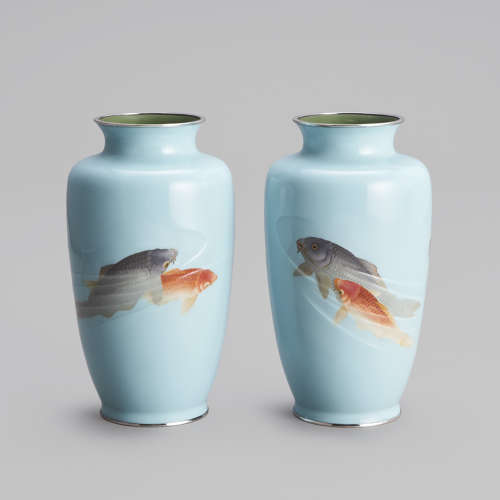 Japanese pair cloisonné enamel vases by Gonda Hirosuke Taishō period
