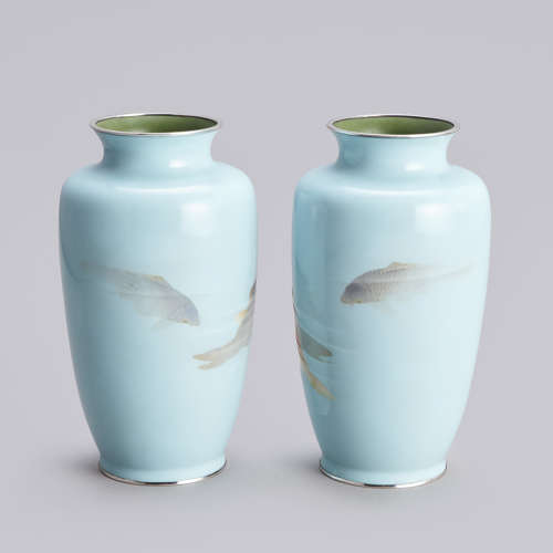 Japanese pair cloisonné enamel vases by Gonda Hirosuke Taishō period
