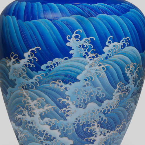 Japanese cloisonné vase with koi carps signed Ando Jubei Taishō period