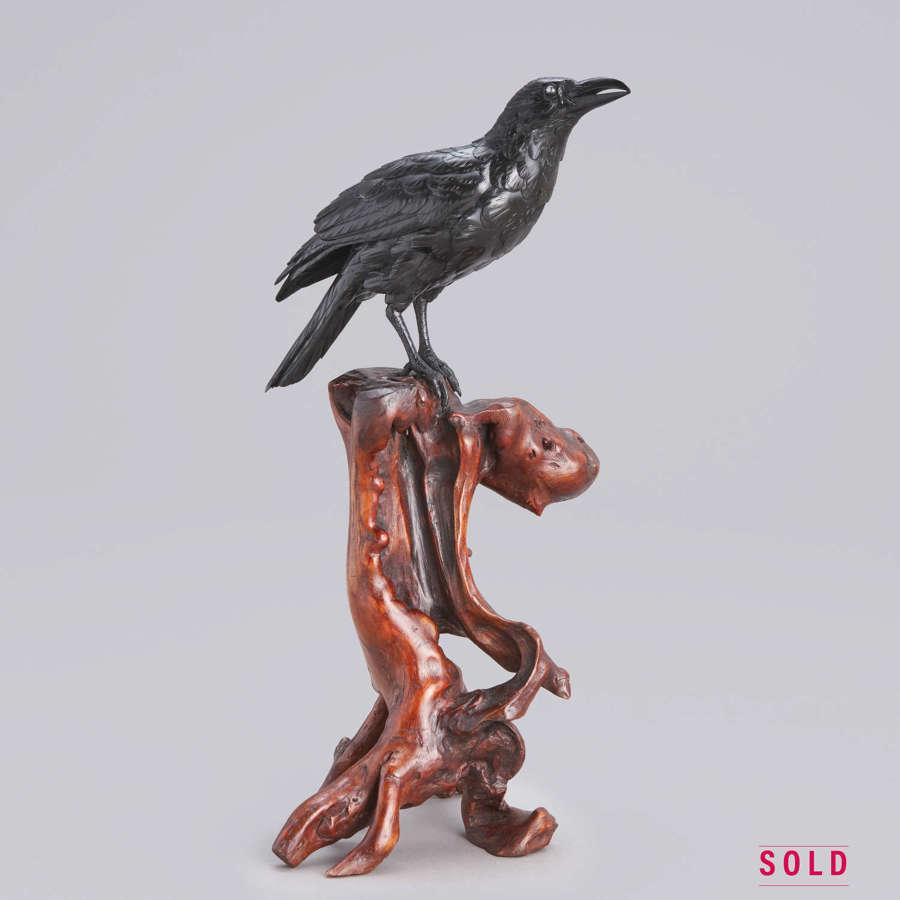 Japanese bronze crow on a wood tree stump signed Mitani, Meiji period