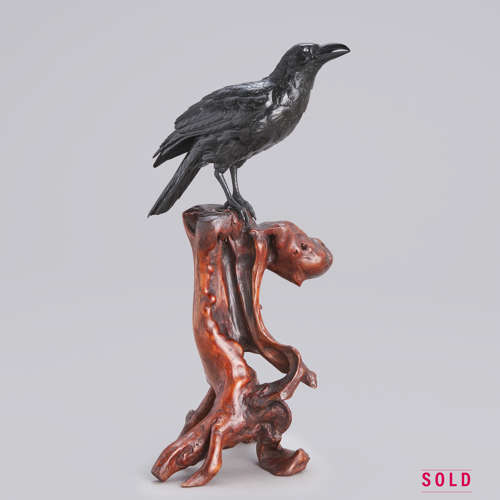 Japanese bronze crow on a wood tree stump signed Mitani, Meiji period