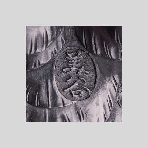 Japanese bronze crow on a wood tree stump signed Mitani, Meiji period