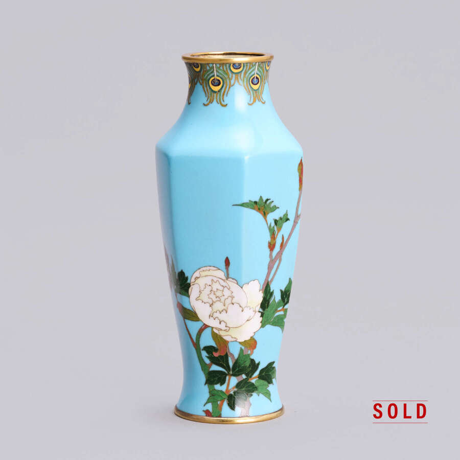 Japanese cloisonn&eacute; enamel vase signed Hattori Tadasaburō Taishō period