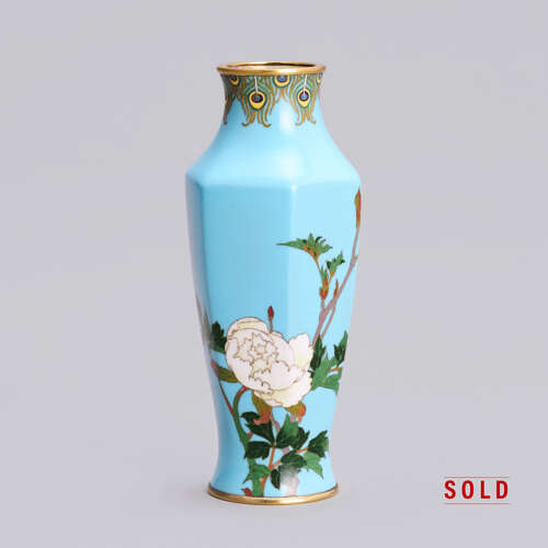 Japanese cloisonné enamel vase signed Hattori Tadasaburō Taishō period
