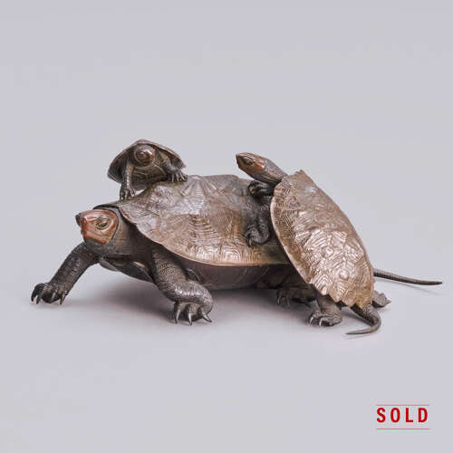 Japanese bronze group of three turtles signed Nogami Ryūki Meiji period