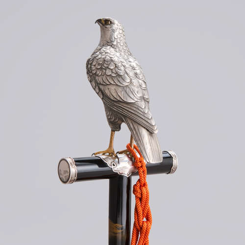 Japanese silver hawk on a black lacquer stand signed Nakano Bikai Taishō period