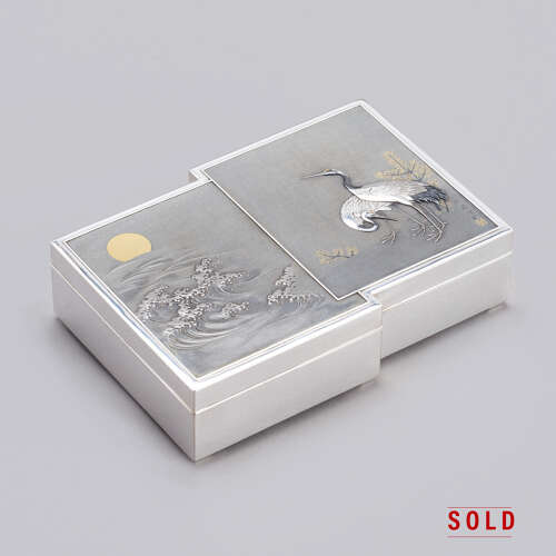 Japanese silver box signed Ishikawa Katsunobu Meiji period