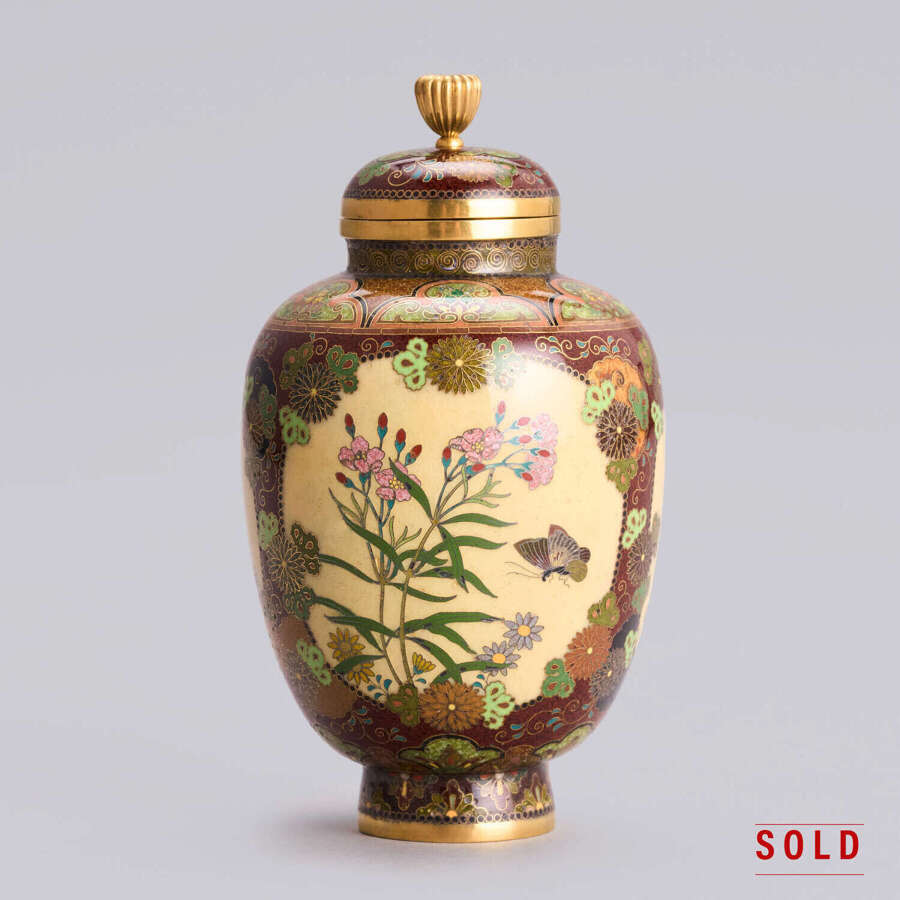 Japanese cloisonn&eacute; enamel jar with cover signed Namikawa Yasuyuki Meiji period