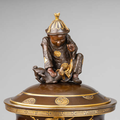 Japanese bronze incense burner signed Miyao Eisuke Meiji period