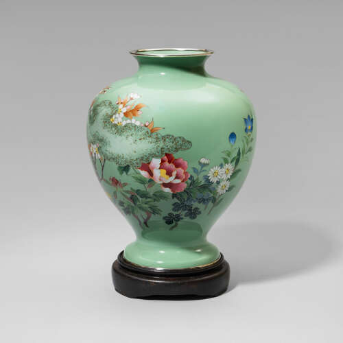 Japanese cloisonné enamel vase signed Ikoma Studio of Osaka Taishō period