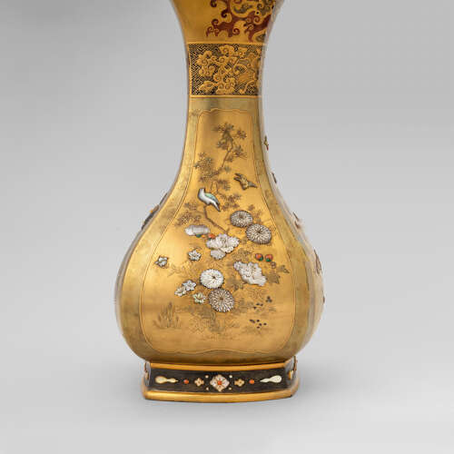 Japanese pair of gold lacquered vases with Shibayama inlays late Meiji period