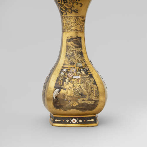 Japanese pair of gold lacquered vases with Shibayama inlays late Meiji period