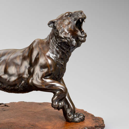 Japanese bronze tiger signed Miyabe Atsuyoshi for the Maruki Company Meiji period