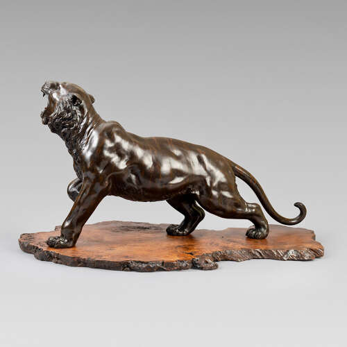 Japanese bronze tiger signed Miyabe Atsuyoshi for the Maruki Company Meiji period
